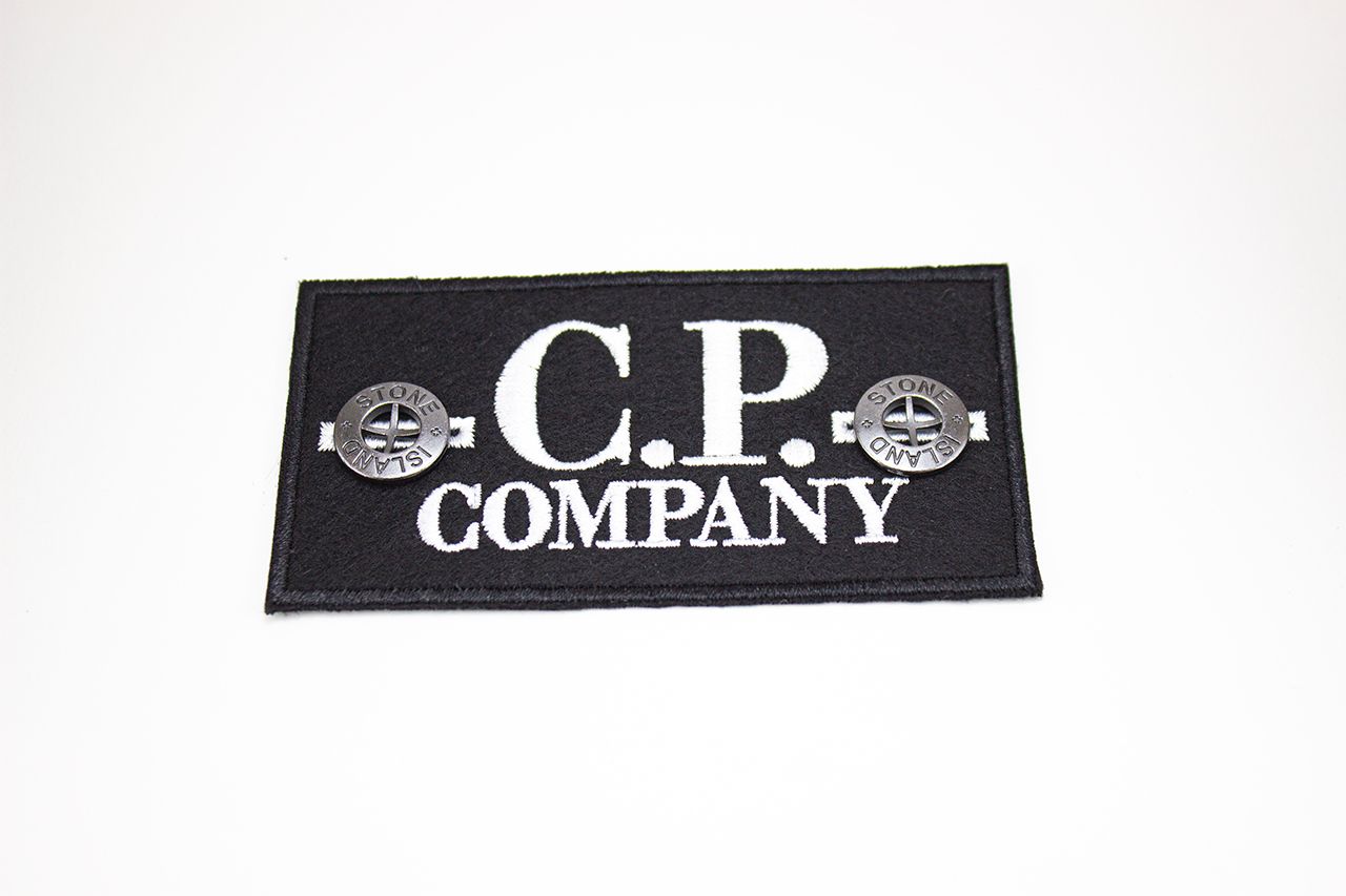 Патч C.P. COMPANY + 2 пуговицы Stone Island